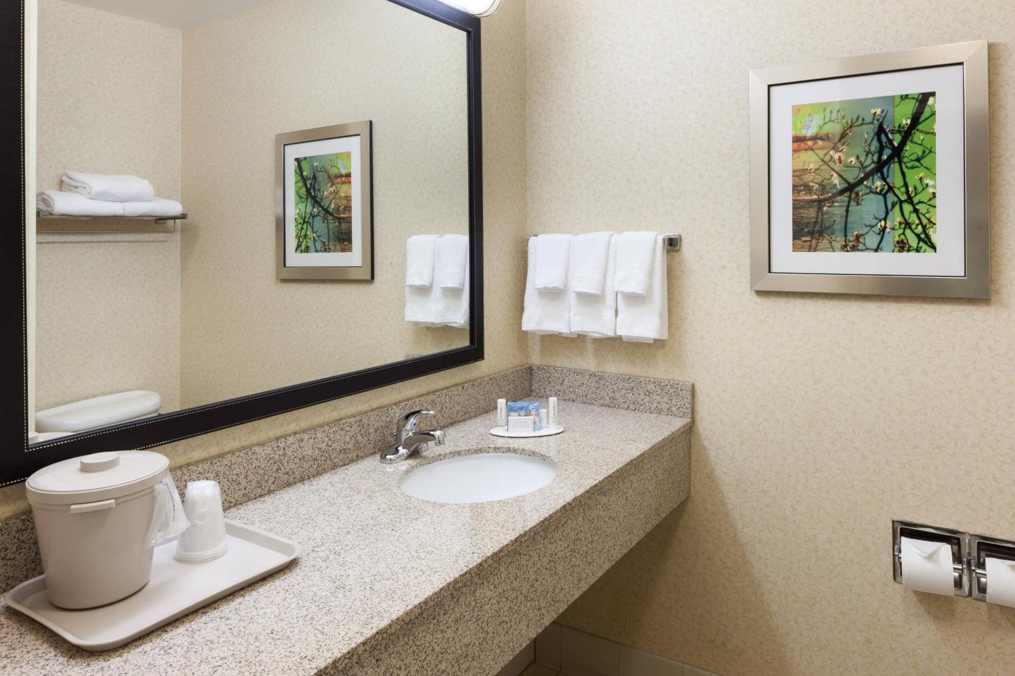 Fairfield By Marriott Ruston Hotel Luaran gambar