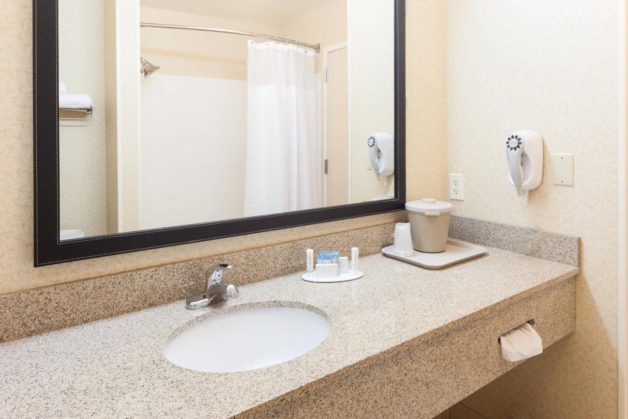 Fairfield By Marriott Ruston Hotel Luaran gambar